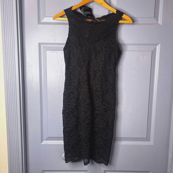 Morgan & Co Black Lace Sleeveless Ribbon Tie Back Sheath Cocktail Dress Size 7/8 - Picture 11 of 11